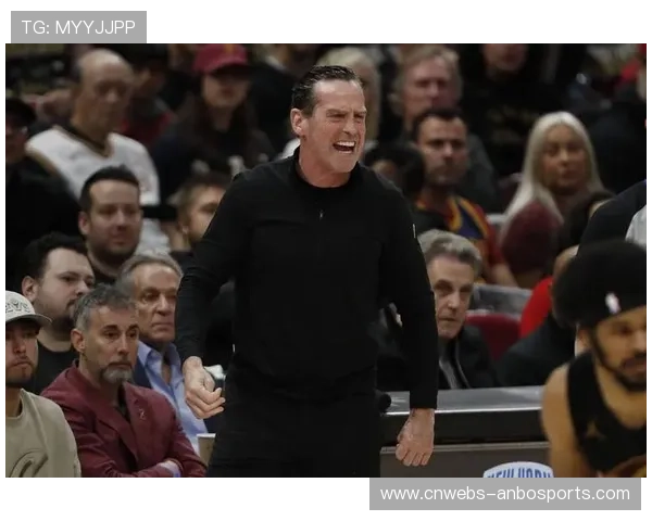 阿特金森获评最佳教练 莫布里荣膺最佳防守球员 阿特金森获评最佳教练 莫布里荣膺最佳防守球员